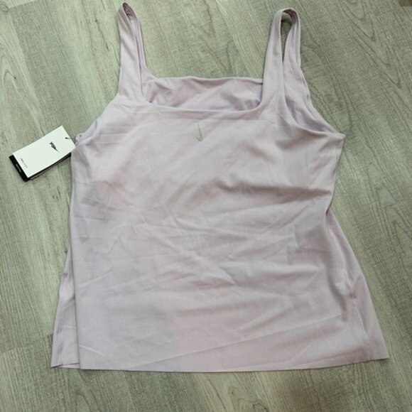 🟡SOLD🟡Nike Yoga Luxe Women's Shelf-Bra Workout Tank in Lavender Purple 3X NWT - Picture 4 of 7